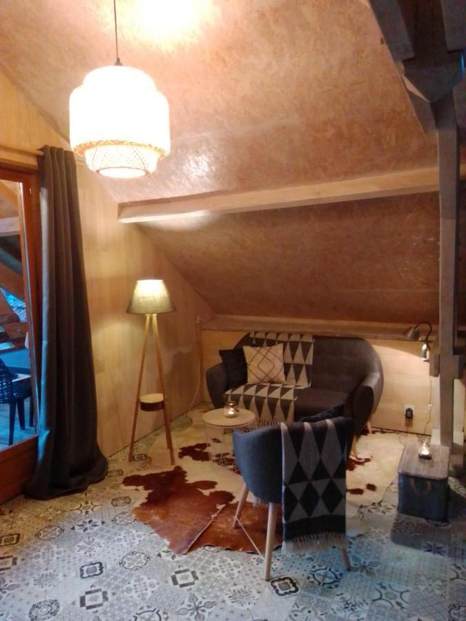 Au Gre Du Lot Bed and Breakfast Le Bourg Eksteriør billede