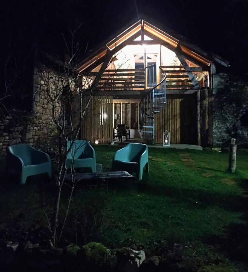 Au Gre Du Lot Bed and Breakfast Le Bourg Eksteriør billede